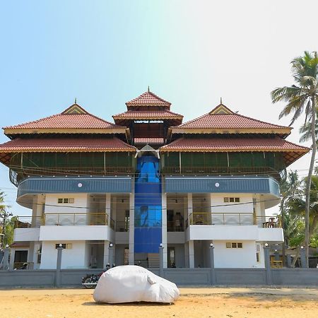 Oyo 11891 Amare Beach Resorts Alappuzha Exterior photo