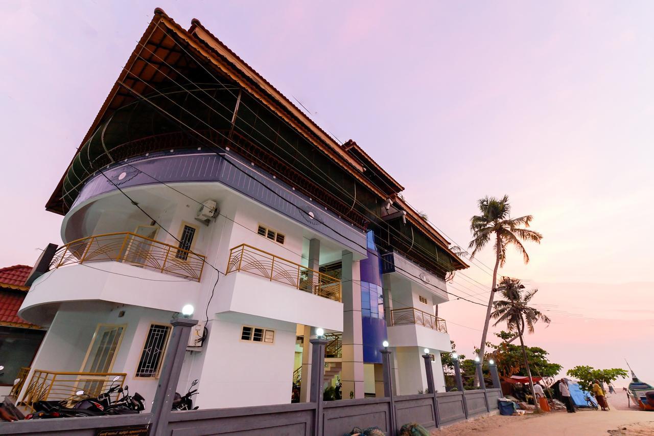 Oyo 11891 Amare Beach Resorts Alappuzha Exterior photo