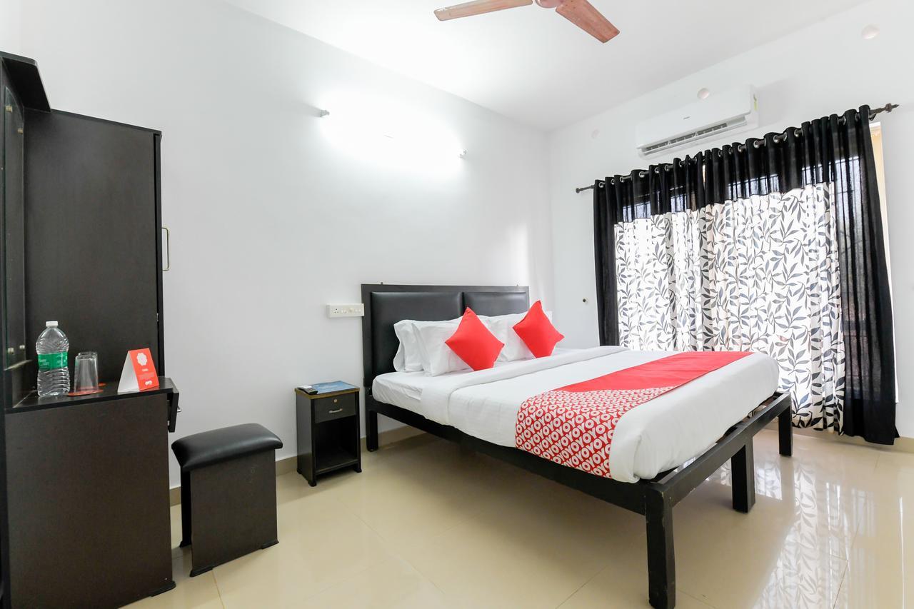 Oyo 11891 Amare Beach Resorts Alappuzha Exterior photo