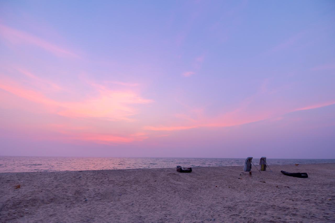 Oyo 11891 Amare Beach Resorts Alappuzha Exterior photo